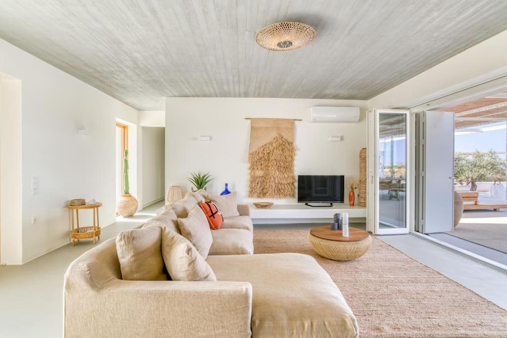 Villa Lampsi - Spacious & Modern Isterni  Екстериор снимка